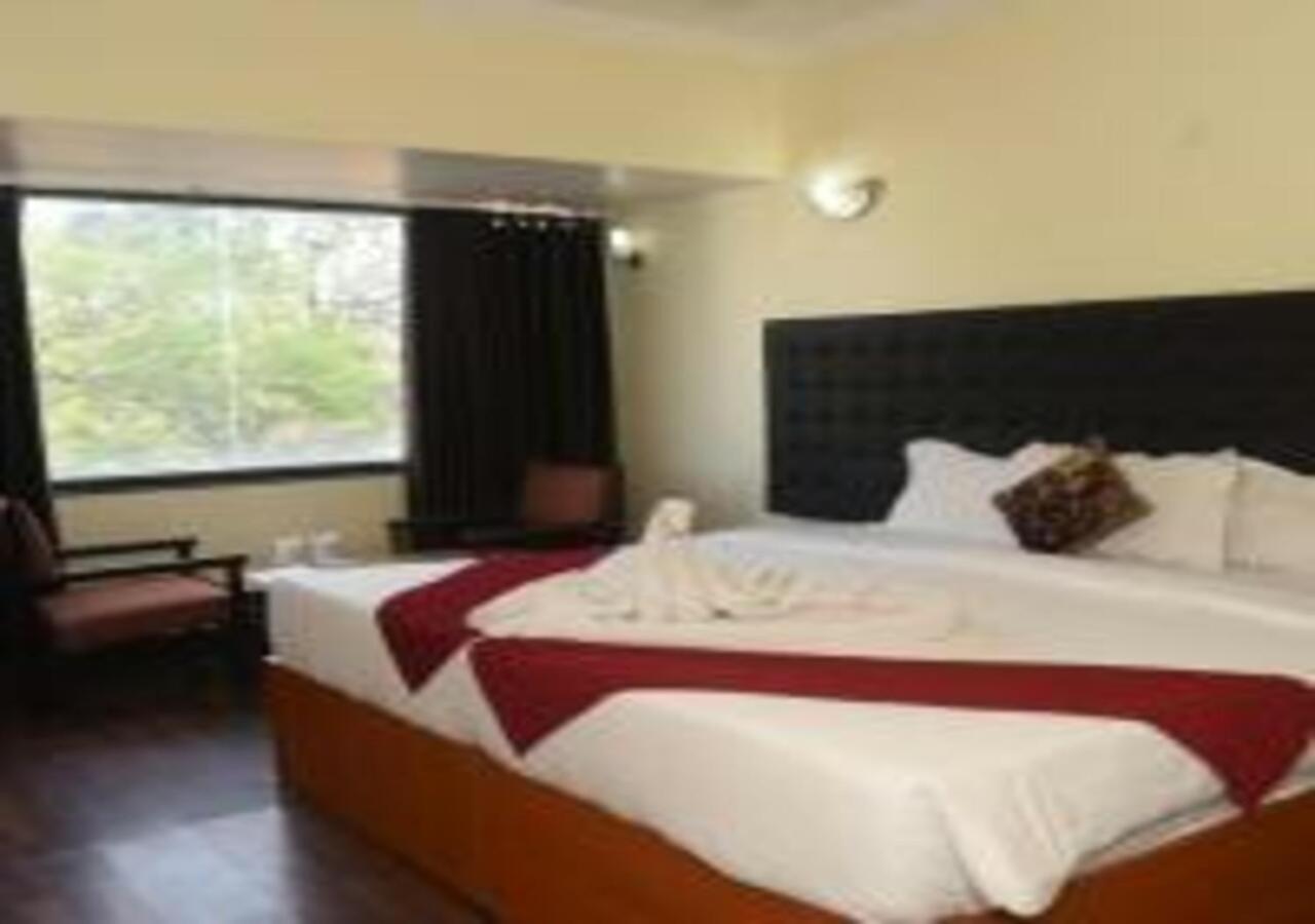 Hotel Rajhans International Bhāgalpur Екстериор снимка